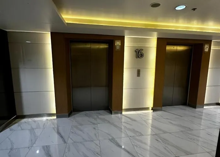 Hotel Malls Near Airport Casino Shore 3 4*