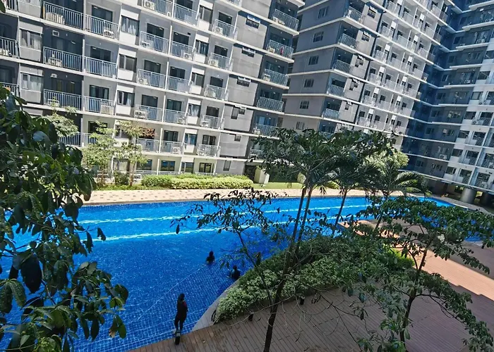 Malls Near Airport Casino Shore 3 Hotel