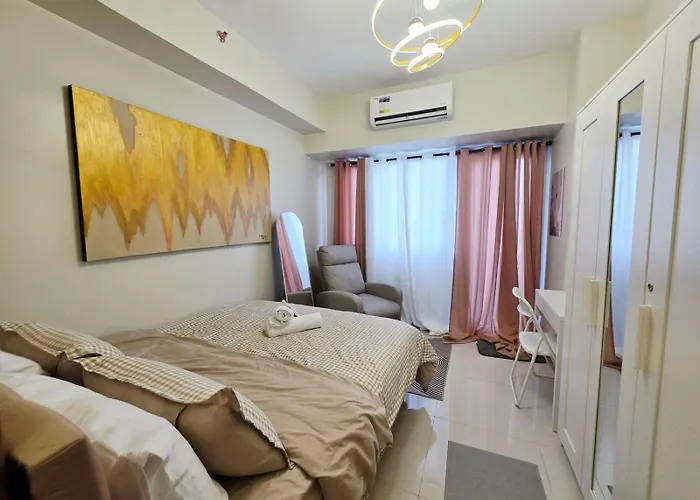 Malls Near Airport Casino Shore 3 Hotel 4*